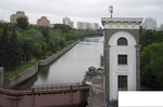 идём 7 ч. 26 мин., прошли  35.4 км
Шлюз № 9 канала им. Москвы с Карамышевского моста, вид на восток